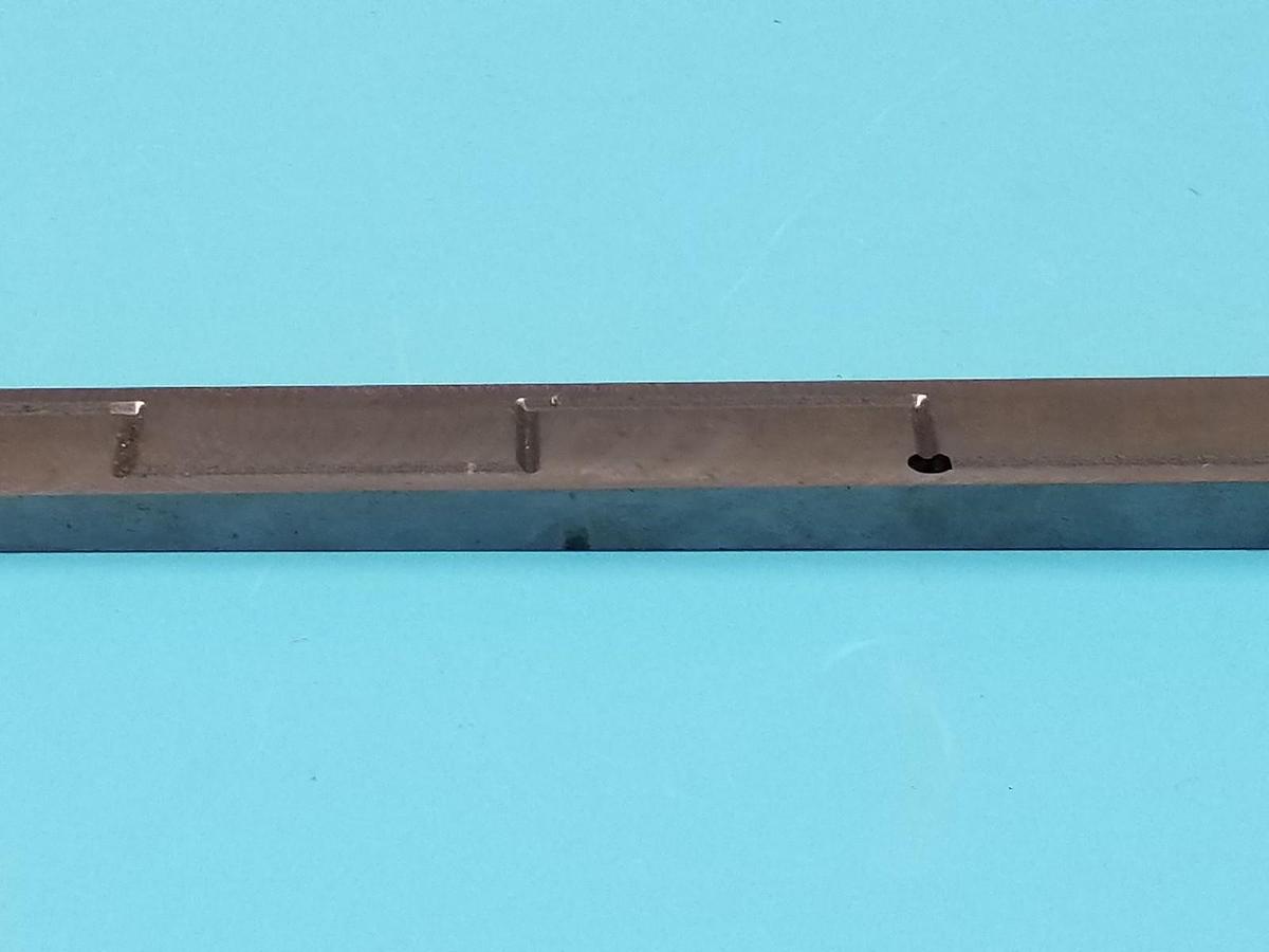 Used OKUMA 505-0211-05 LOWER SLIDE GIB 505021105