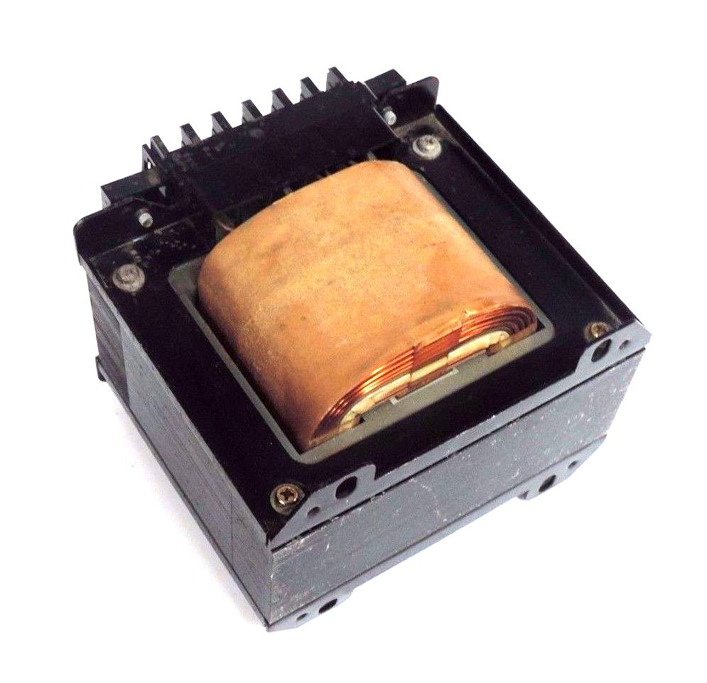 Used TOYOZUMI DENGENKIKI SD21-500A TRANSFORMER 500VA, 50/60HZ, SD21500A