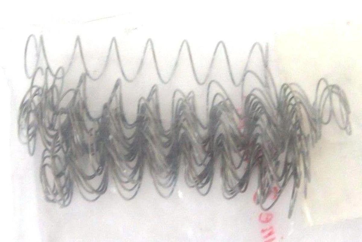 LOT OF 20 NEW KRONES 1-099-04-376-0 PRESSURE SPRINGS 1099043760