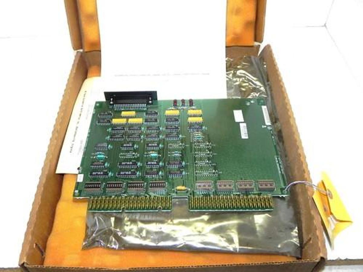 Used NIB GE FANUC IC600CB513C BOARD AUX I/O CONTROL