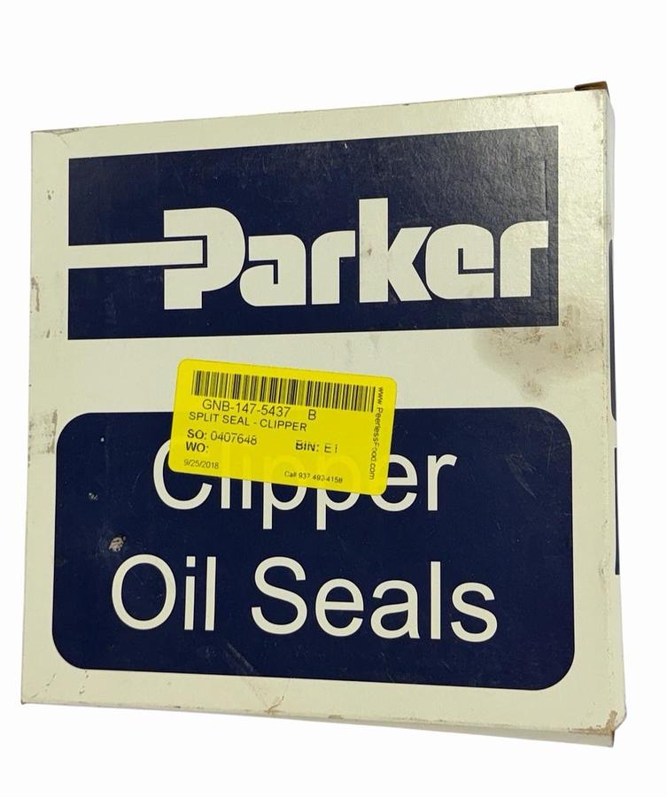 NIB PARKER 0543-11070 CLIPPER OIL SEAL 054311070