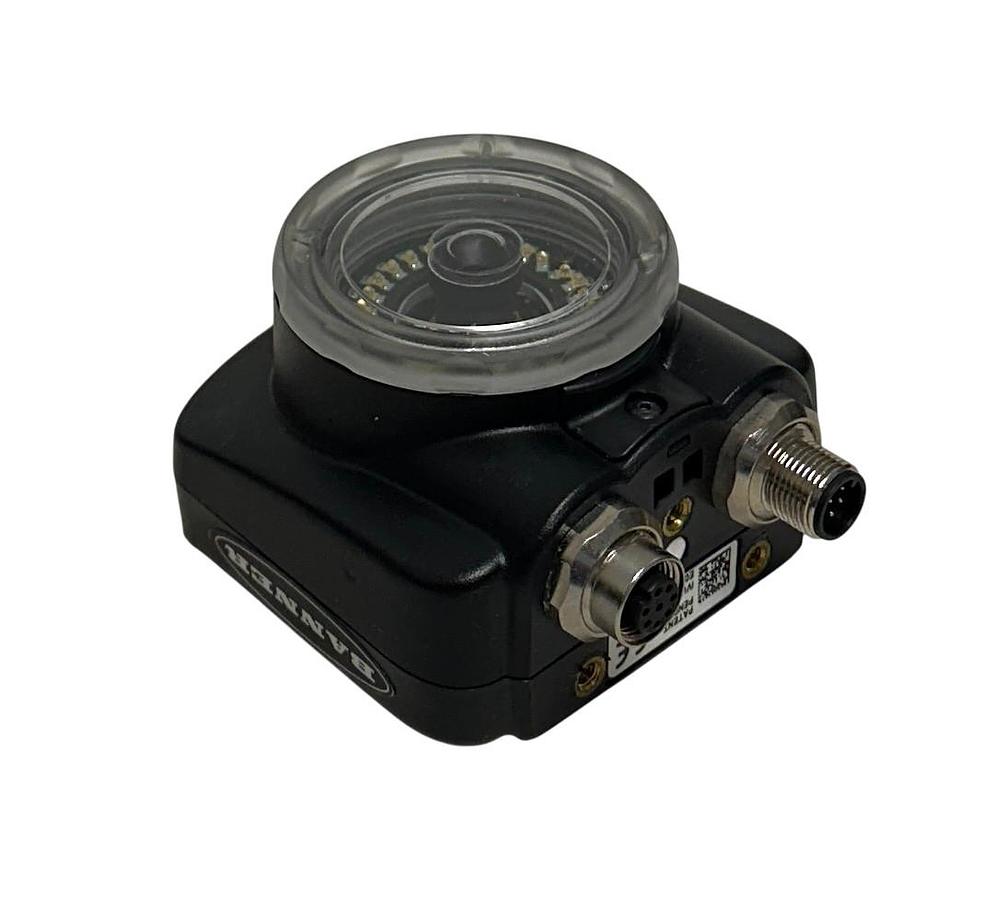 Used BANNER IVUTGPR08 / 81940 iVu SERIES IMAGE SENSOR I/O PNP RED RING LIGHT 8mm USNP