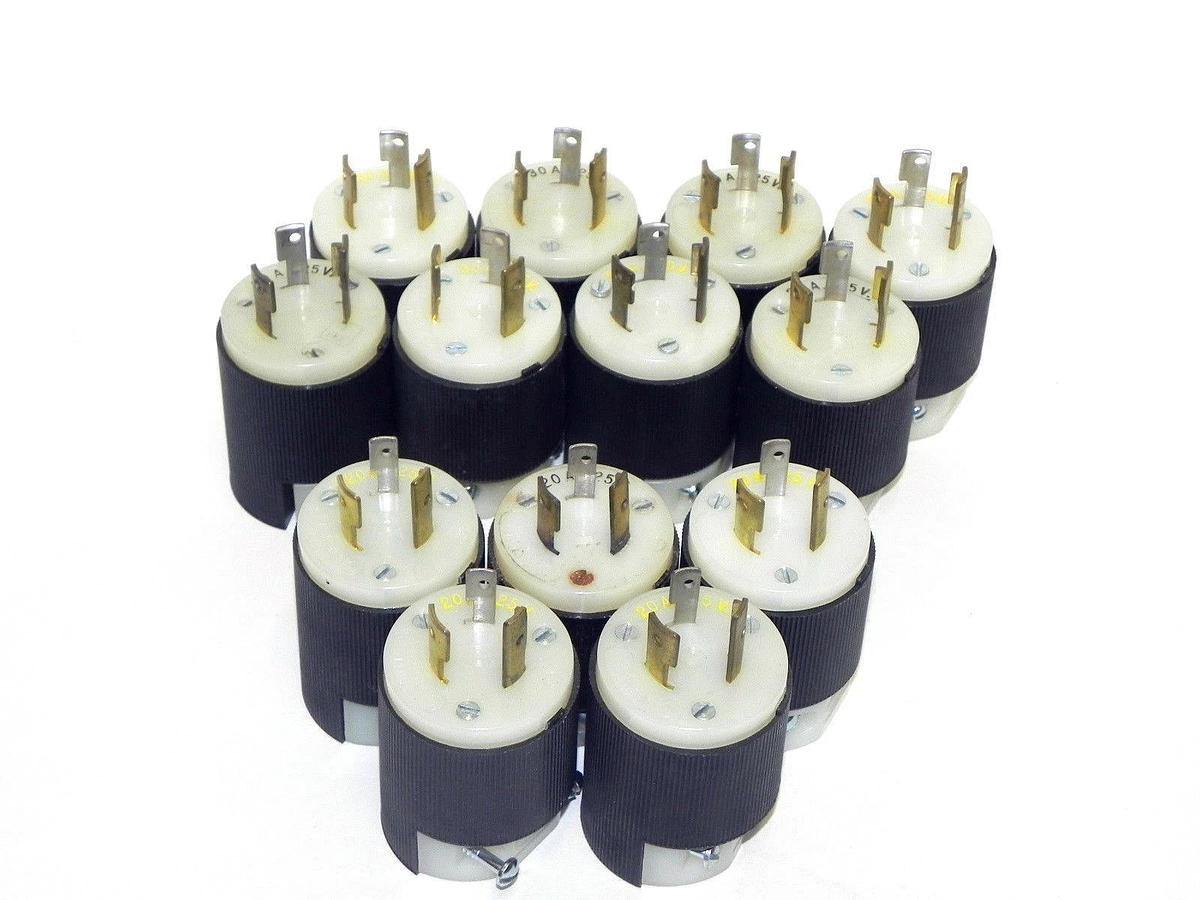 Used LOT OF 13 HUBBELL 231A TWISTLOCK POWER CONNECTOR ADAPTER PLUGS (5 20A & 8 30A)