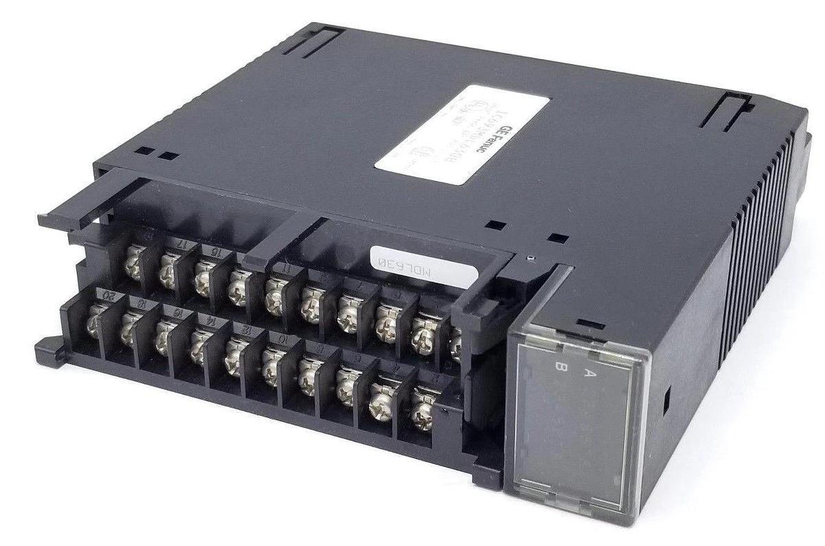 Used GE FANUC IC693MDL630B INPUT MODULE 24VDC, 8PT POS LOGIC