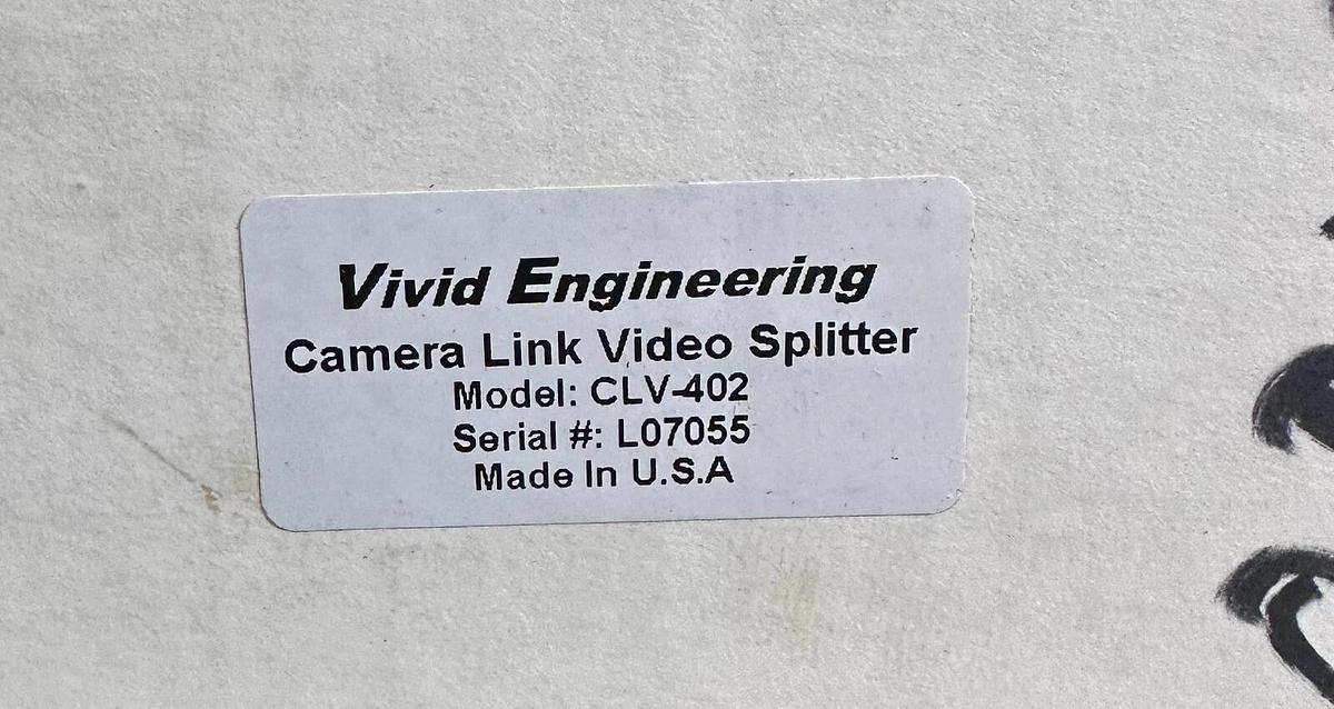 Used NEW SEALED VIVID ENGINEERING CLV-402 / CLV402 CAMERA LINK VIDEO SPLITTER HS