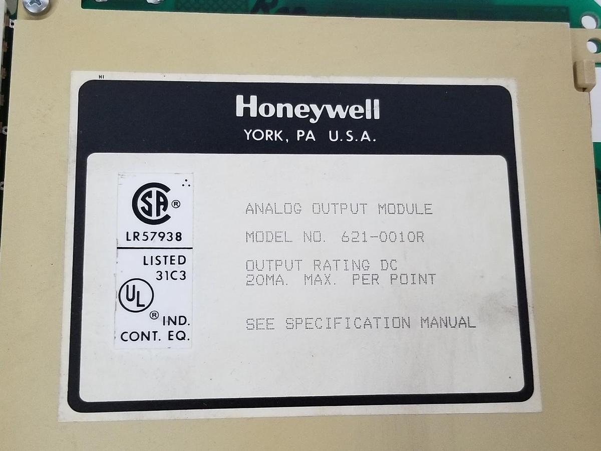 Used HONEYWELL 621-0010R ANALOG OUTPUT MODULE 621-0010-AR