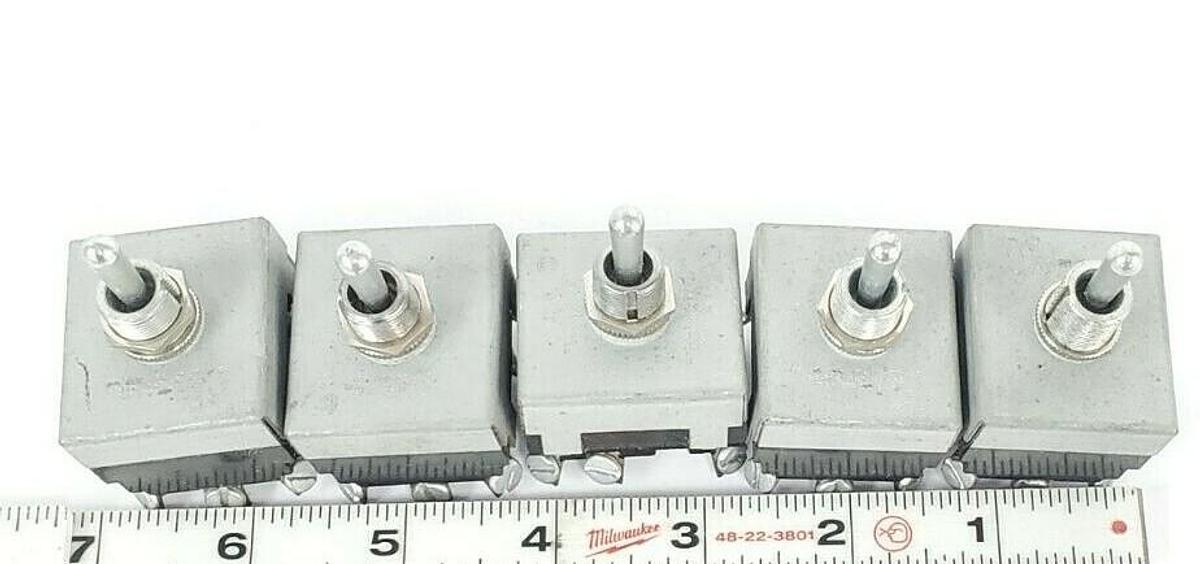 Used LOT OF 5 MCGILL 0140-3023 TOGGLE SWITCHES 01403023