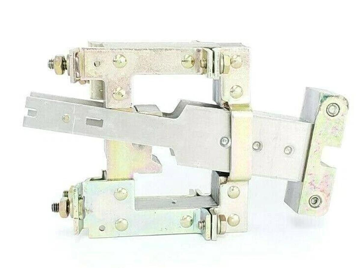 NEW GE GENERAL ELECTRIC 622C521G3 CIRCUIT BREAKER MAGNET / ARMATURE ASSEMBLY