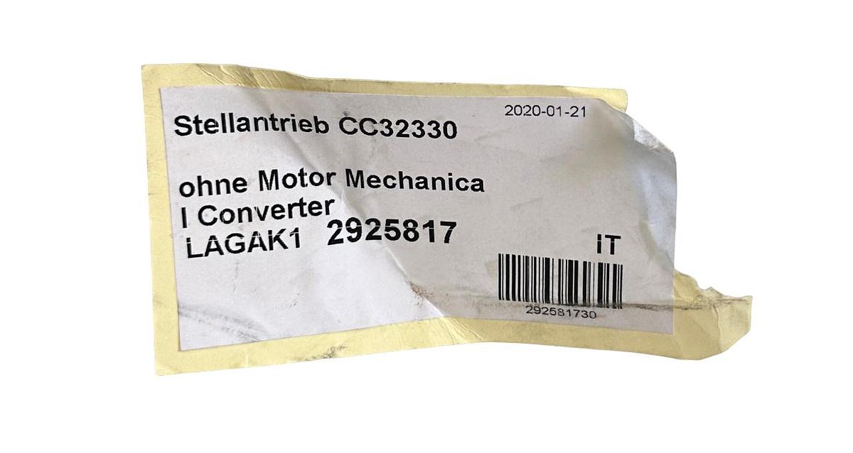 Used NEW MOOG CC32330 SERVO GEARMOTOR / CYLINDER LAGAK1 2925817 CONVERTER