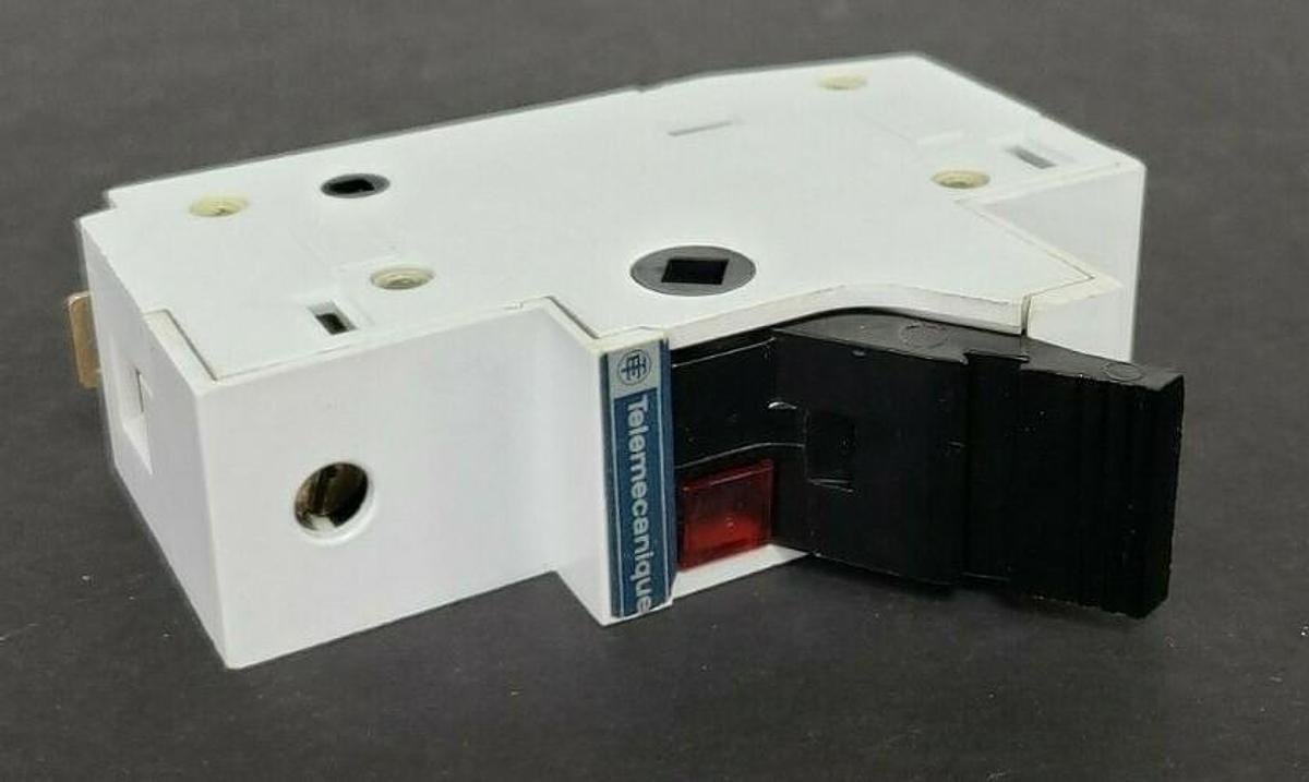 Used TELEMECANIQUE GK1-EB FUSEHOLDER W/ FRN-R30 FUSE 367 003-B 50A/400V 40A/500V