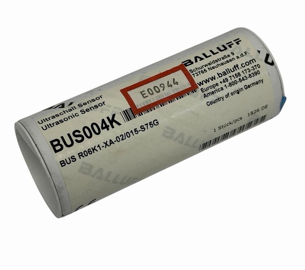 NEW BALLUFF BUS R06K1-XA-02/015-S75G ULTRASONIC SENSOR (BUS004K)