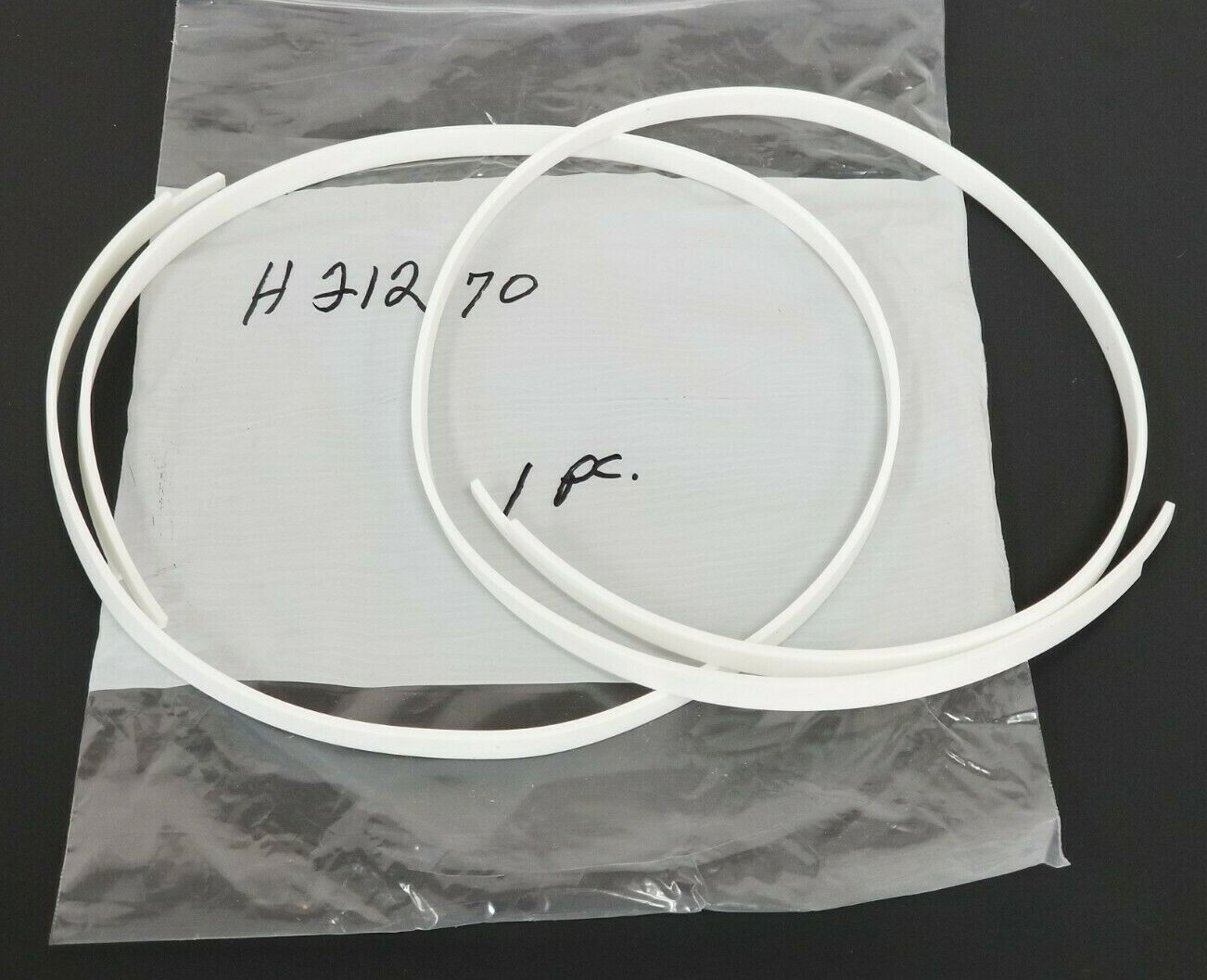 Used LOT OF 2 NEW GENERIC H212-70 PISTON RINGS 10-1/2'' IN. OD H21270