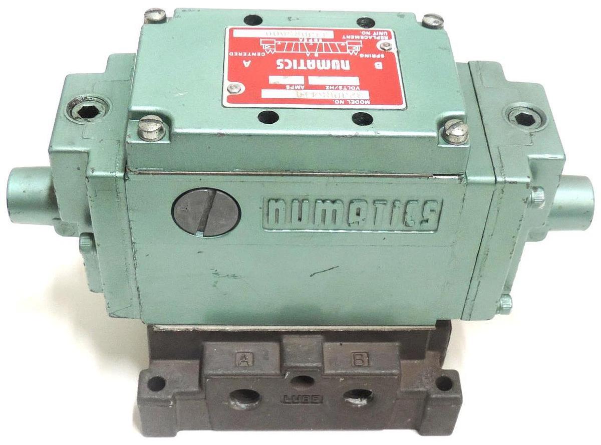 Used NUMATICS REPLACEMENT: 33JDR5000 SOLENOID VALVE AND MANIFOLD MODEL: 32JDR5410