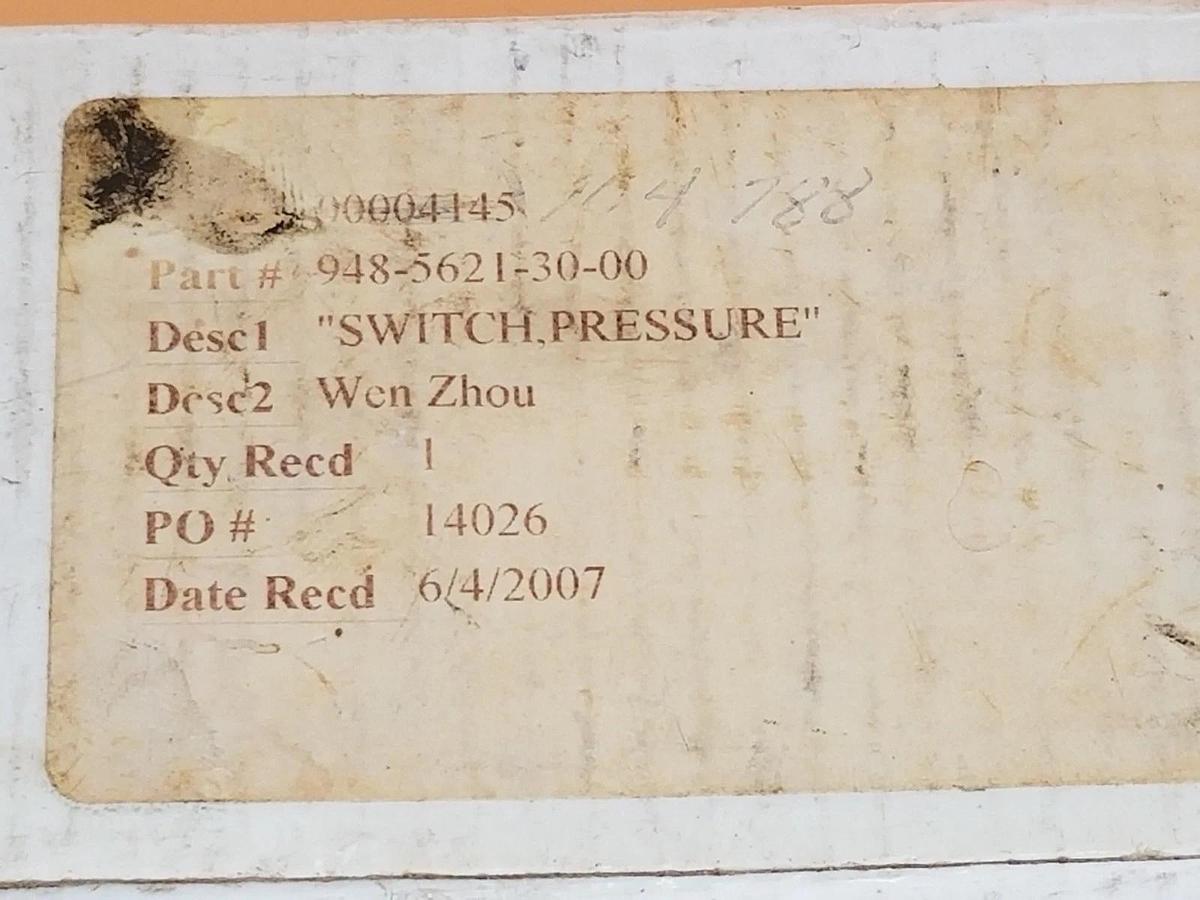 Used NIB JPC 948-5621-30-00 PRESSURE SWITCH VALVE K23D-L8-J W/ SRS2-8D SOLENOID 24VDC