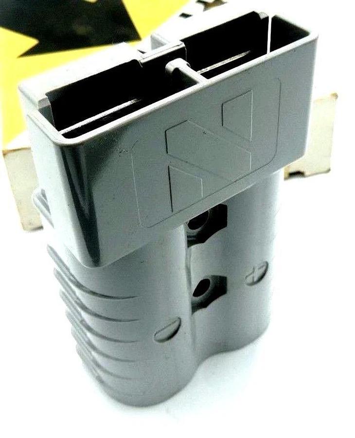 NIB HYSTER 195293 CONNECTOR (INCOMPLETE)