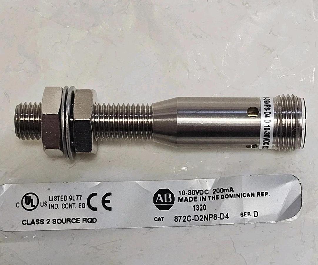NEW ALLEN BRADLEY 872C-D2NP8-D4 SER. D INDUCTIVE SENSOR 10-30 VDC 200mA