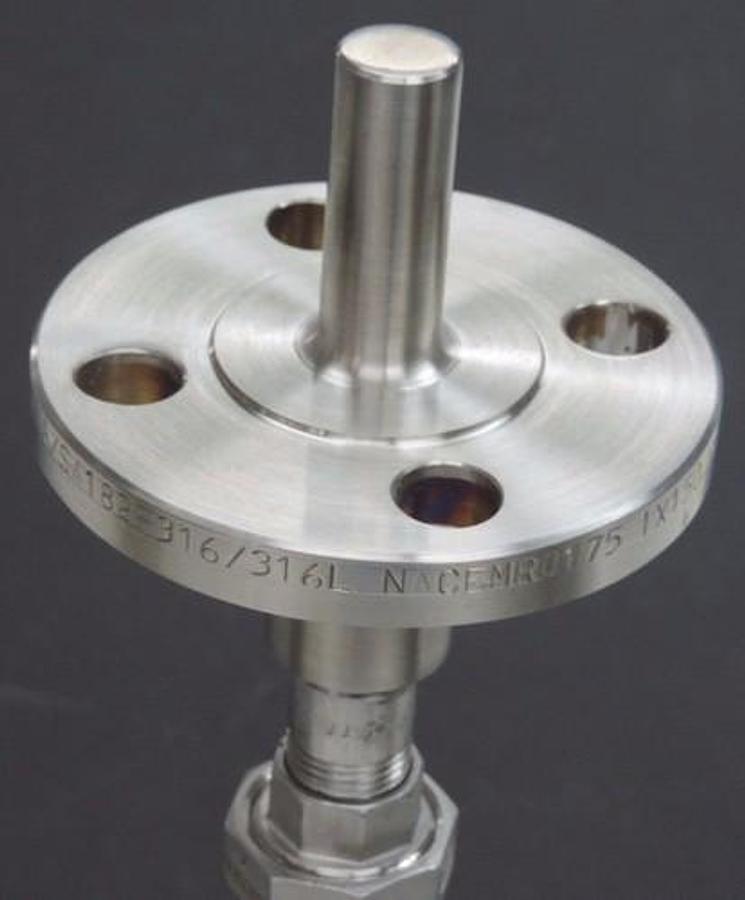 Used ENDRESS+HAUSER TH14 TEMPERATURE TRANSMITTER SENSOR TMT182, 1 PT100 CL A/ 3 WIRE