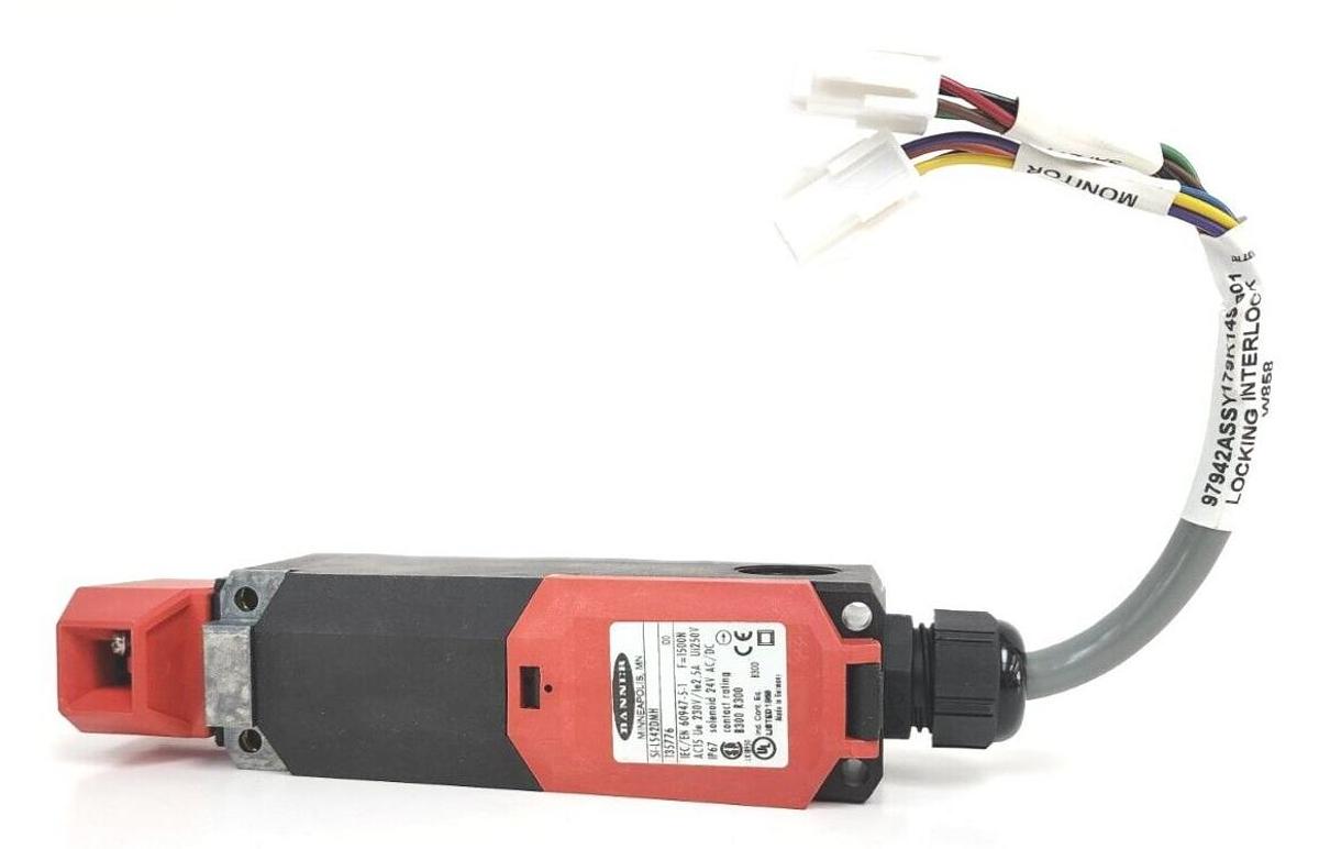 Used NEW BANNER SI-LS42DMH SAFETY INTERLOCK BODY SWITCH SILS42DMH