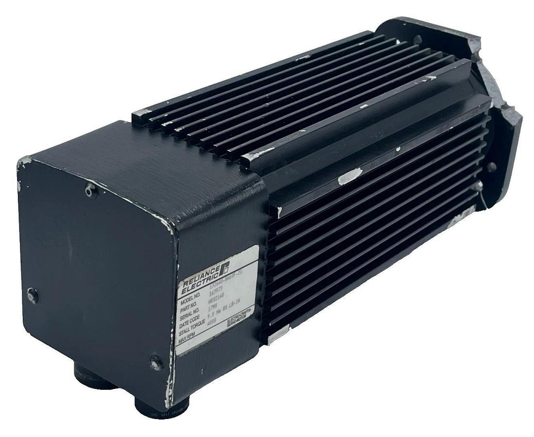 Used Reliance Electric 1326AS-B460F-21 Servo Motor 460V 2.8kW 4300RPM - Tested/Used