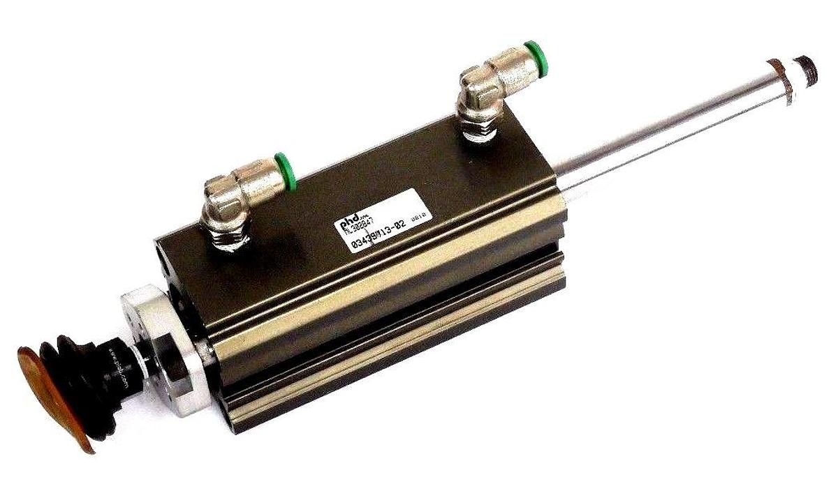 Used PHD INC. ML302847 ROTARY ACTUATOR CYLINDER 03438713-02