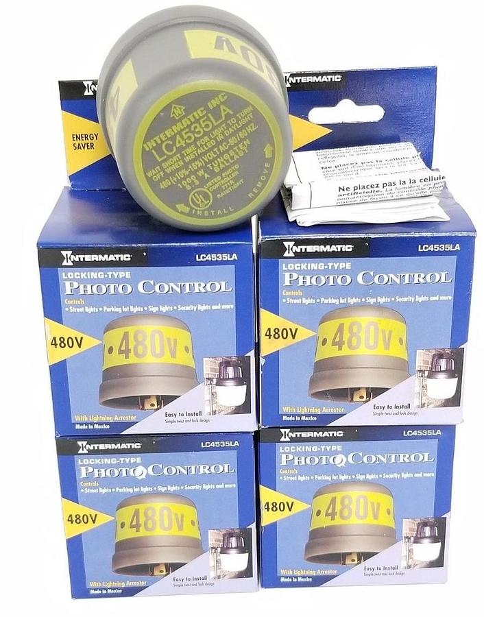 Used LOT OF 4 NIB INTERMATIC LC4535LA LOCKING-TYPE PHOTO CONTROL 480V