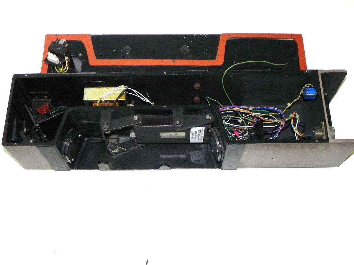 Used DYNAGARD 75 GLOSSMETER GLOSS SENSOR