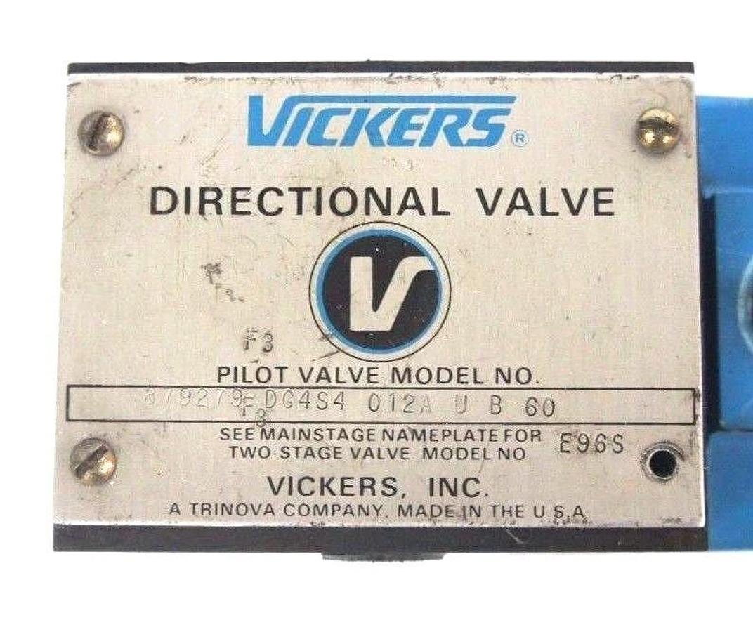 Used VICKERS DG4S4-012A-U-B-60 DIRECTIONAL VALVE 879279 W/ 879141 COIL