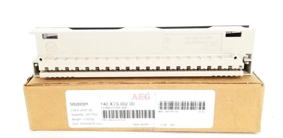 Used NIB AEG MODICON 140 XTS 002 00 TERM STRIP 40P, C/N 6 04 01 00