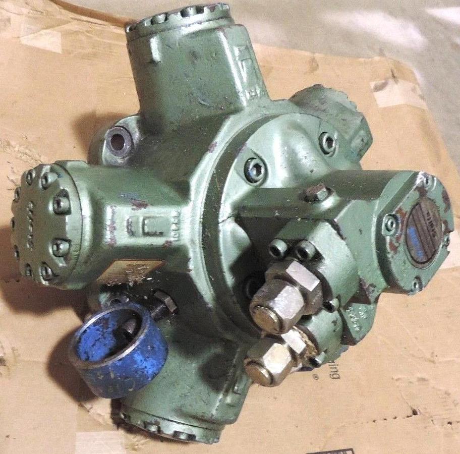 Used VICKERS STAFFA HM/B100S/F/13 RADIAL PISTON HYDRAULIC MOTOR HMB SER. FIXED DISP.