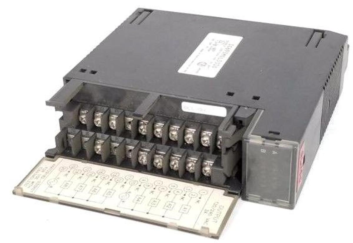 Used GE FANUC IC693MDL330D OUTPUT MODULE 120/240VAC, 2A, 8 PT