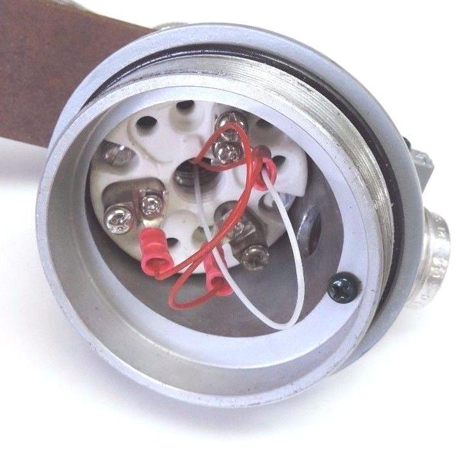 Used NEW THERMO KINETICS RA11-D100A3-004.0-Y51.3-50 TEMPERATURE PROBE 260 DEG C MAX