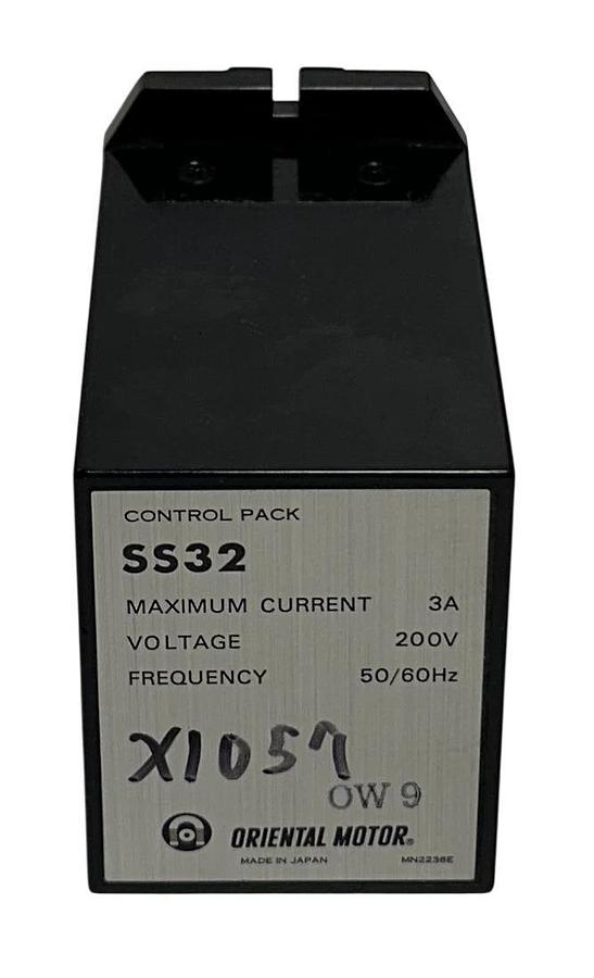 Used ORIENTAL MOTOR SS32 CONTROL PACK SPEED MODULE 3A 200V 50/60Hz BLACK USMP