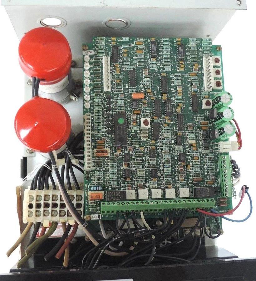 Used SQUARE D OMEGAPAK 8804-PT00FG2-P10 ADJUSTABLE FREQUENCY CONTROLLER DRIVE 5HP 3PH
