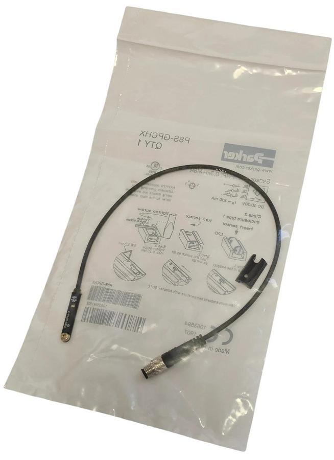 Used NEW PARKER P8S-GQCHX FLOW SENSOR PS8GQCHX 10...30V