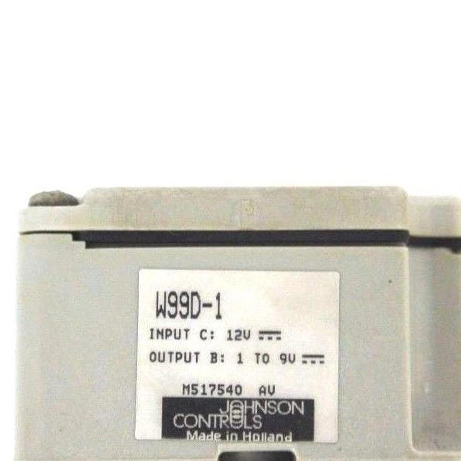 Used NIB JOHNSON CONTROLS W99D-1C HUMIDITY TRANSMITTER RANGE: 10 TO 90% RH