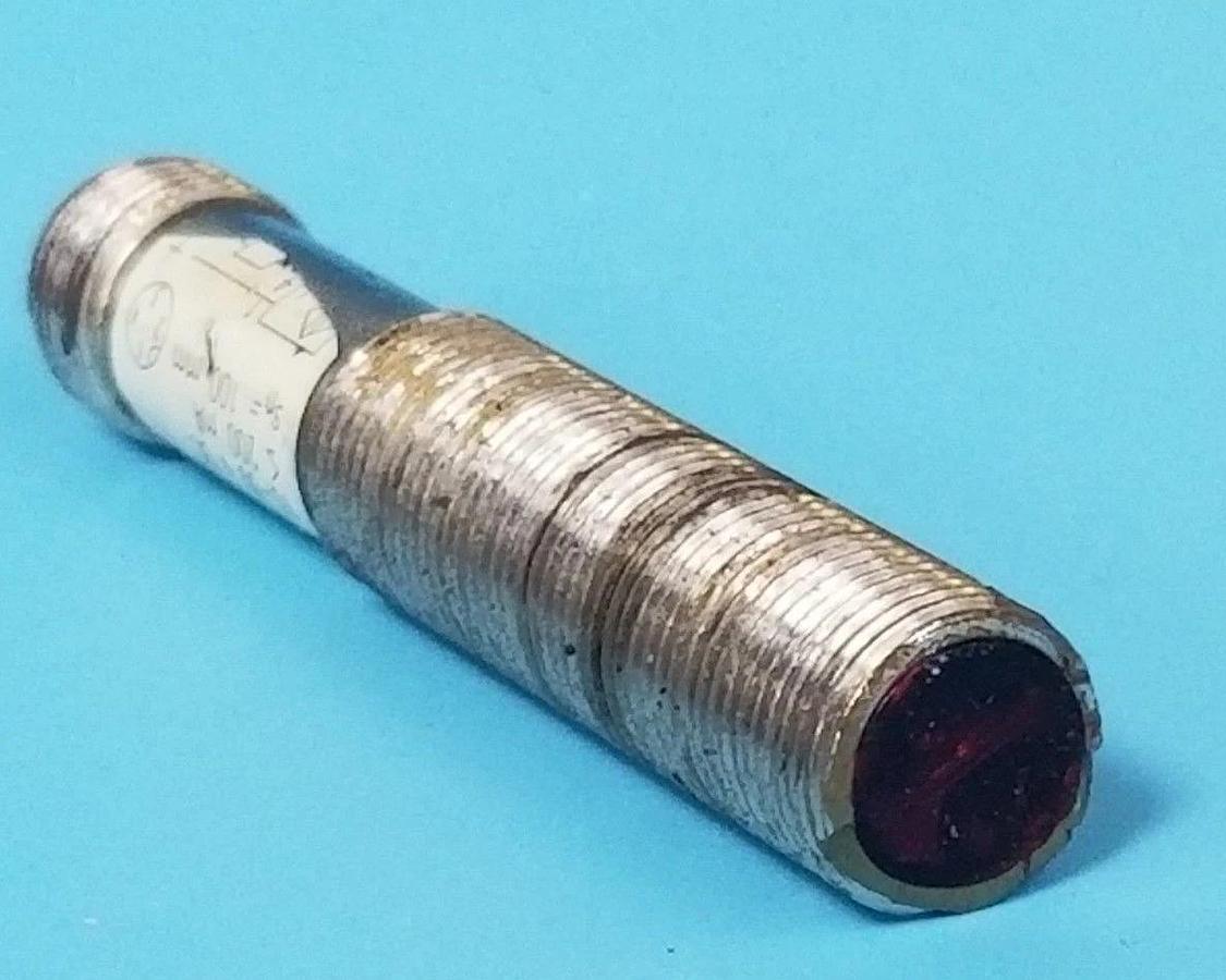Used BALLUFF BOS12MPS1YAS4C SENSOR 4-PIN BOS 12M-PS-1YA-S4-C, 10-30V DC