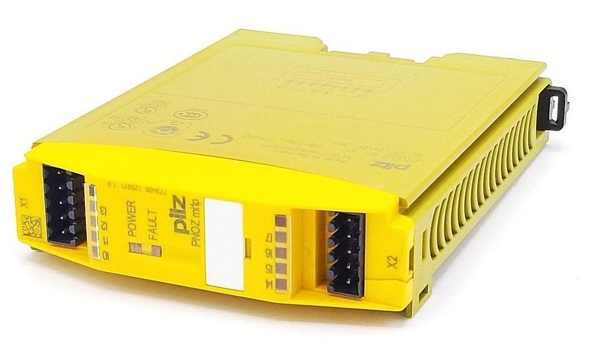 Used PILZ PNOZ MI1P EXPANSION MODULE IDENT. NO. : 773400, 24VDC/8mA