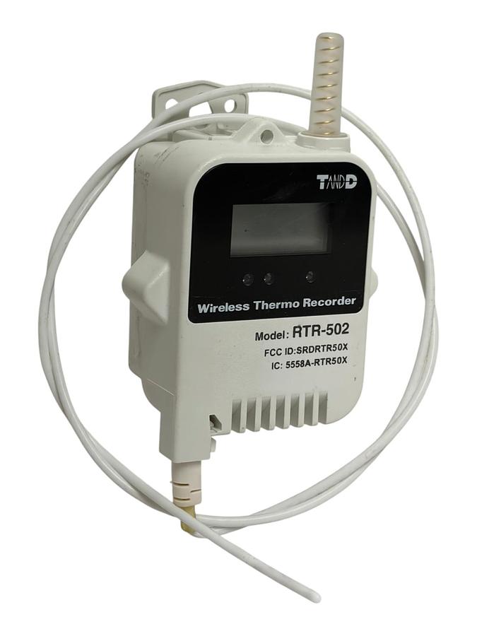 Used T&D RTR-502 Wireless Temp Data Logger RTR-500B1 Battery Adaptor with Battery
