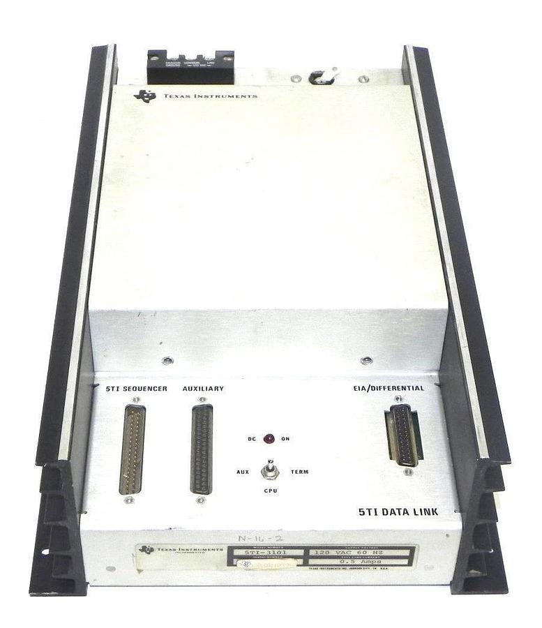 Used TEXAS INSTRUMENTS 5TI-3101 COMPUTER TERMINAL LINK 5TI3101