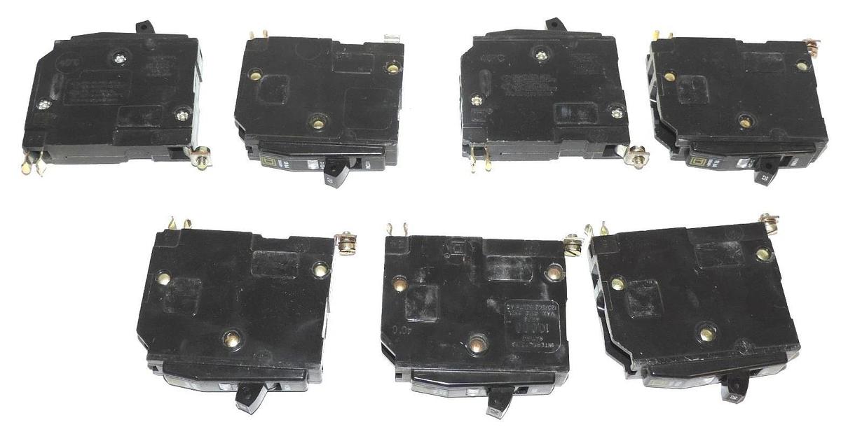 Used LOT OF 7 SQUARE D TIPO QOB, CIRCUIT BREAKERS, 20 AMP, 120/240 VAC