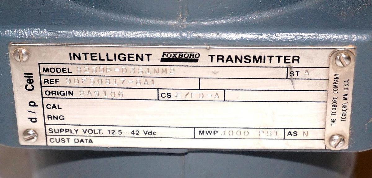 Used FOXBORO 823DP-D3S1NM2 PRESSURE TRANSMITTER REF. NO. 90F50817-8A1 ORIGIN. 2A9106