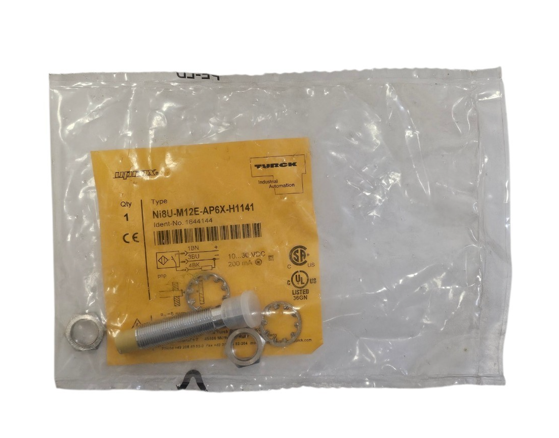 NEW TURCK NI8U-M12E-AP6X-H1141 PROXIMITY SENSOR IDENT-NO. 1644144