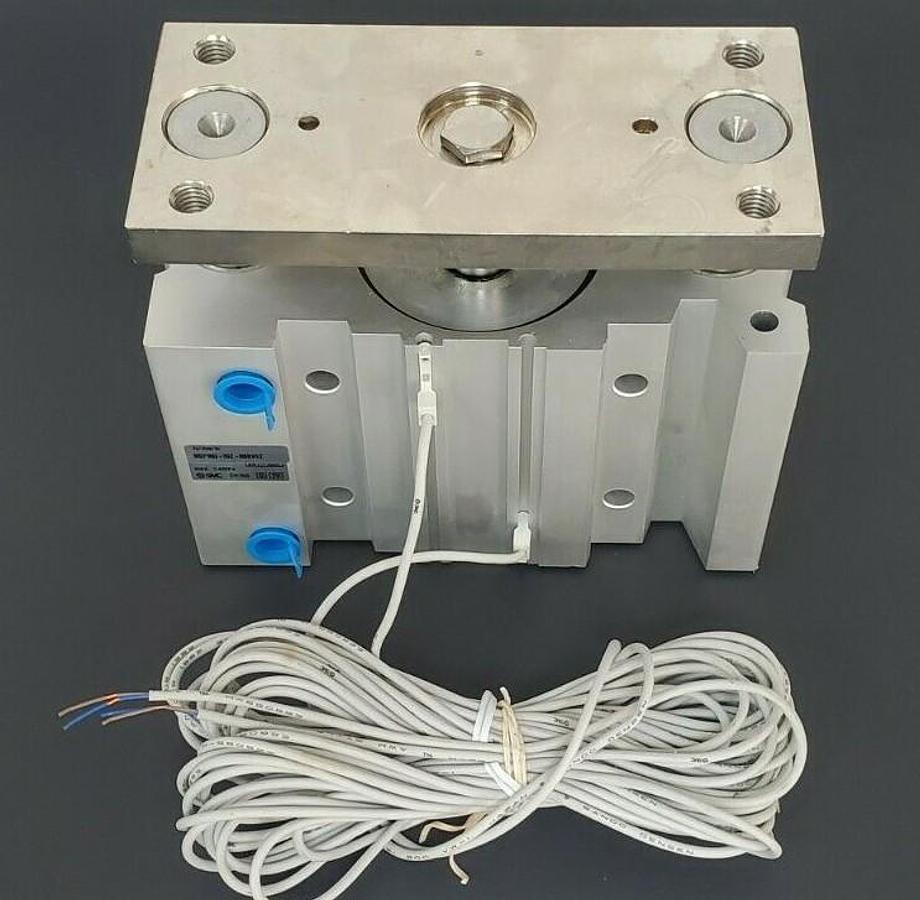 Used NEW SMC MGPM63-50Z-M9BWVZ MGP-Z SERIES CYLINDER MGPM6350ZM9BWVZ MAX. 1.0MPa