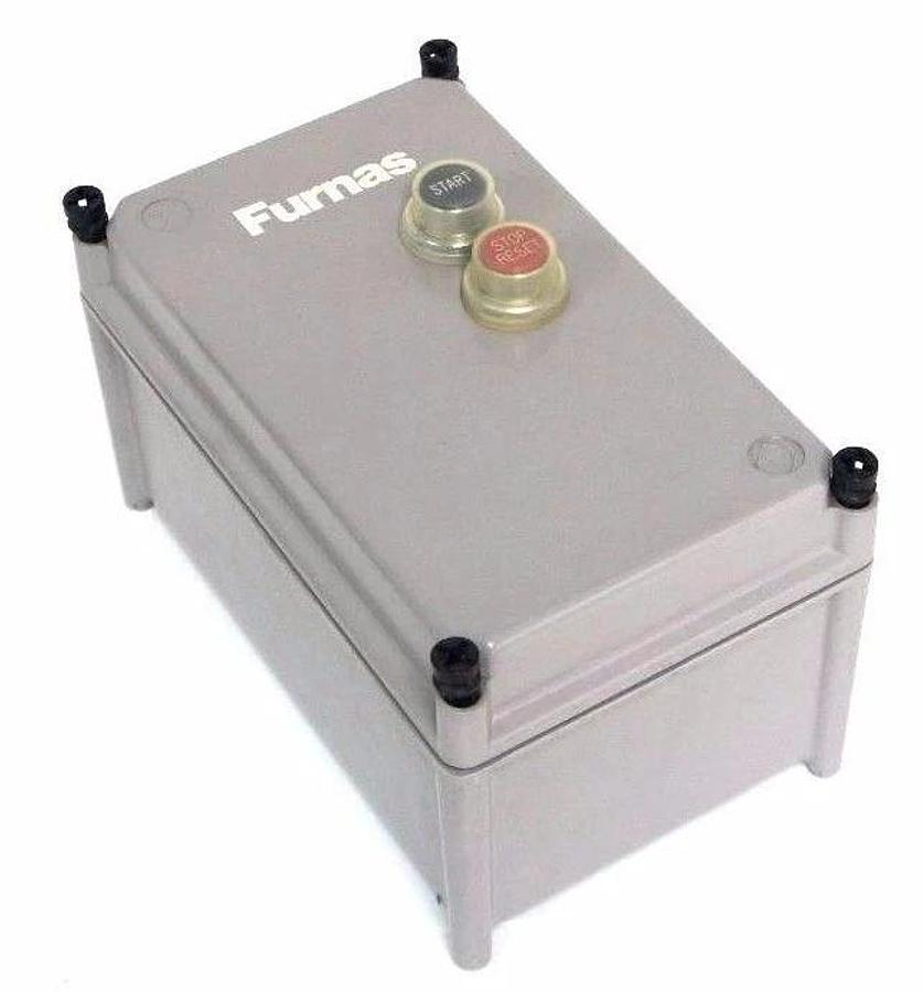 Used FURNAS VYNCO ENCLOSURES TYPE: APO, Z-939253 TYPE: 4, 12