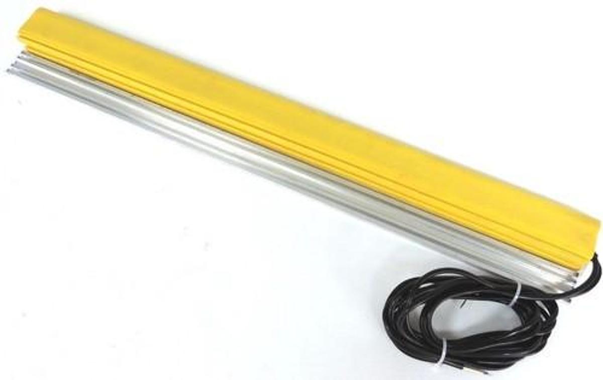 Used NEW TAPESWITCH TS-46 SENSING EDGE SWITCH 23" YELLOW 6FT LEAD TS46