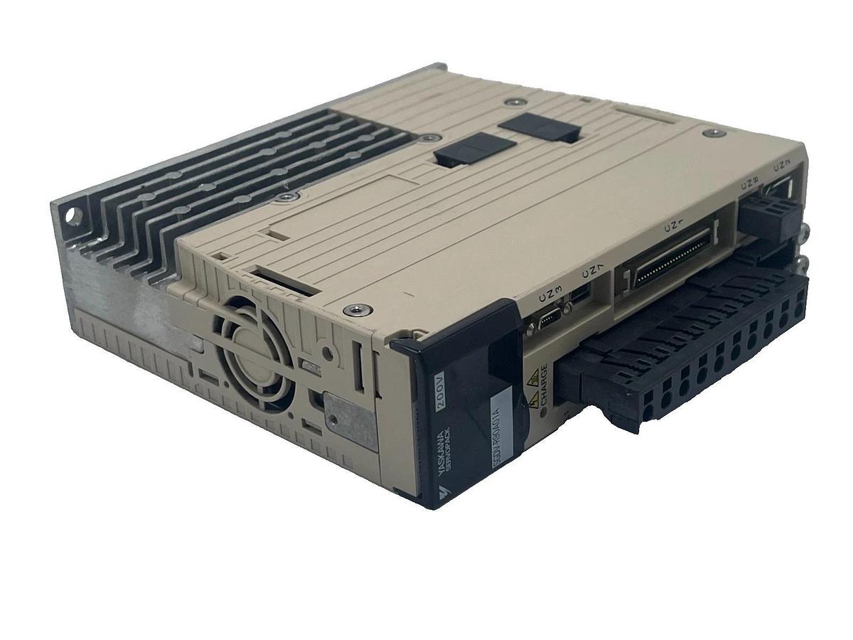 Used YASKAWA SGDV-R90A01A Servopack Servo Drive Amplifier 0.4kW 400W Sigma V Series