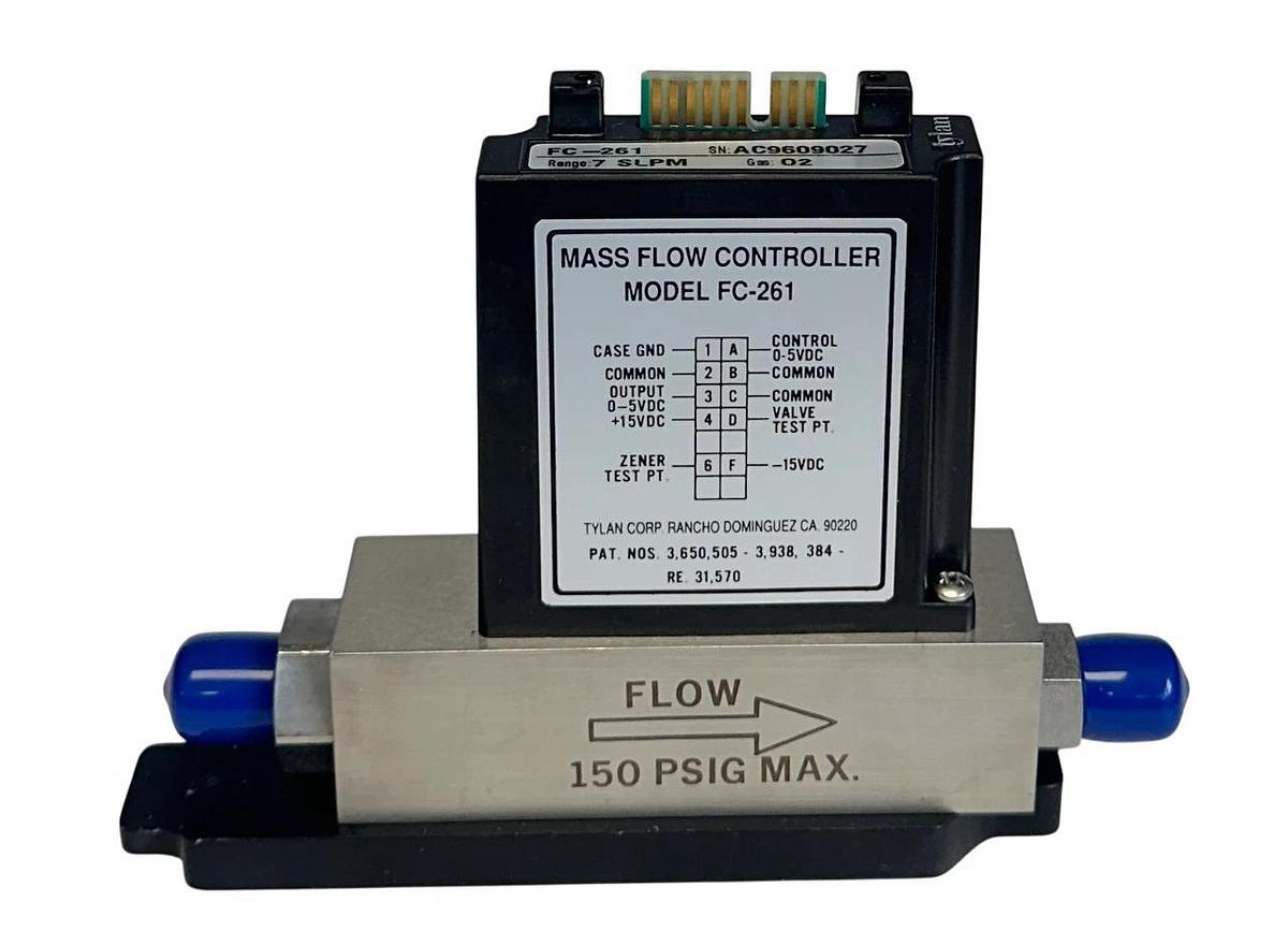 Used TYLAN FC-261 / FC261 MASS FLOW CONTROLLER 7SLPM GAS O2 150PSIG USNP