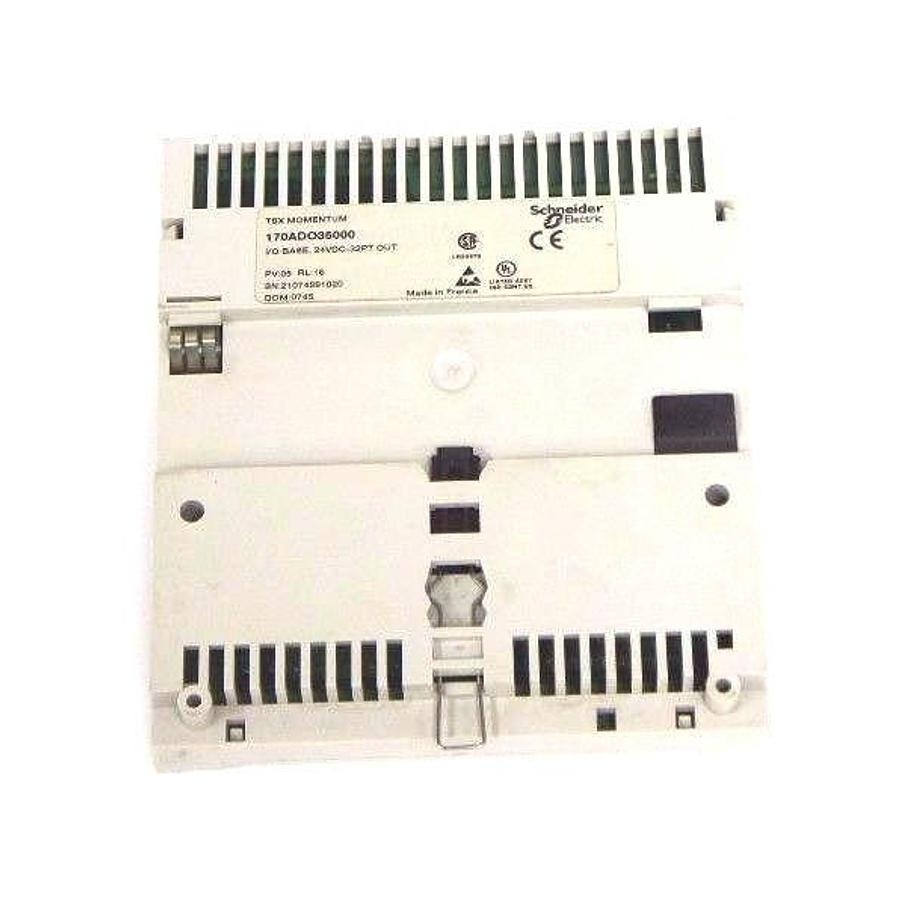 Used SCHNEIDER ELECTRIC 170ADO35000 I/O BASE 24VDC-32PT OUT, PV: 05, RL: 16