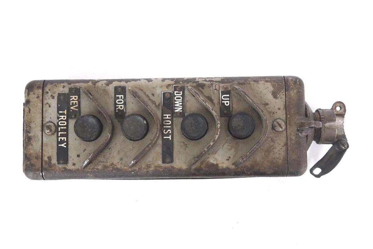 Used CHISHOLM MOORE HOIST CORP.  HD-1200 PENDANT CONTROLLER PUSHBUTTON