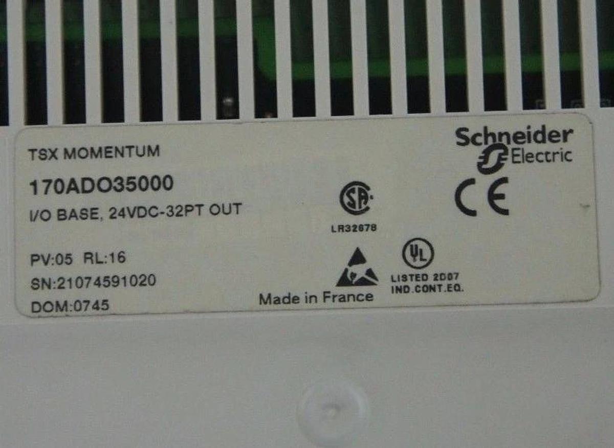Used SCHNEIDER ELECTRIC 170ADO35000 I/O BASE 24VDC-32PT OUT, PV: 05, RL: 16